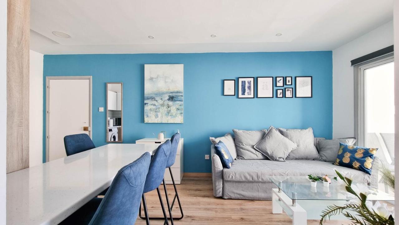 Modern Retreat: 2Br Stylish Apt With Comfy Rooms! Smart Tv With 200Mbps Internet Larnaka Exterior foto